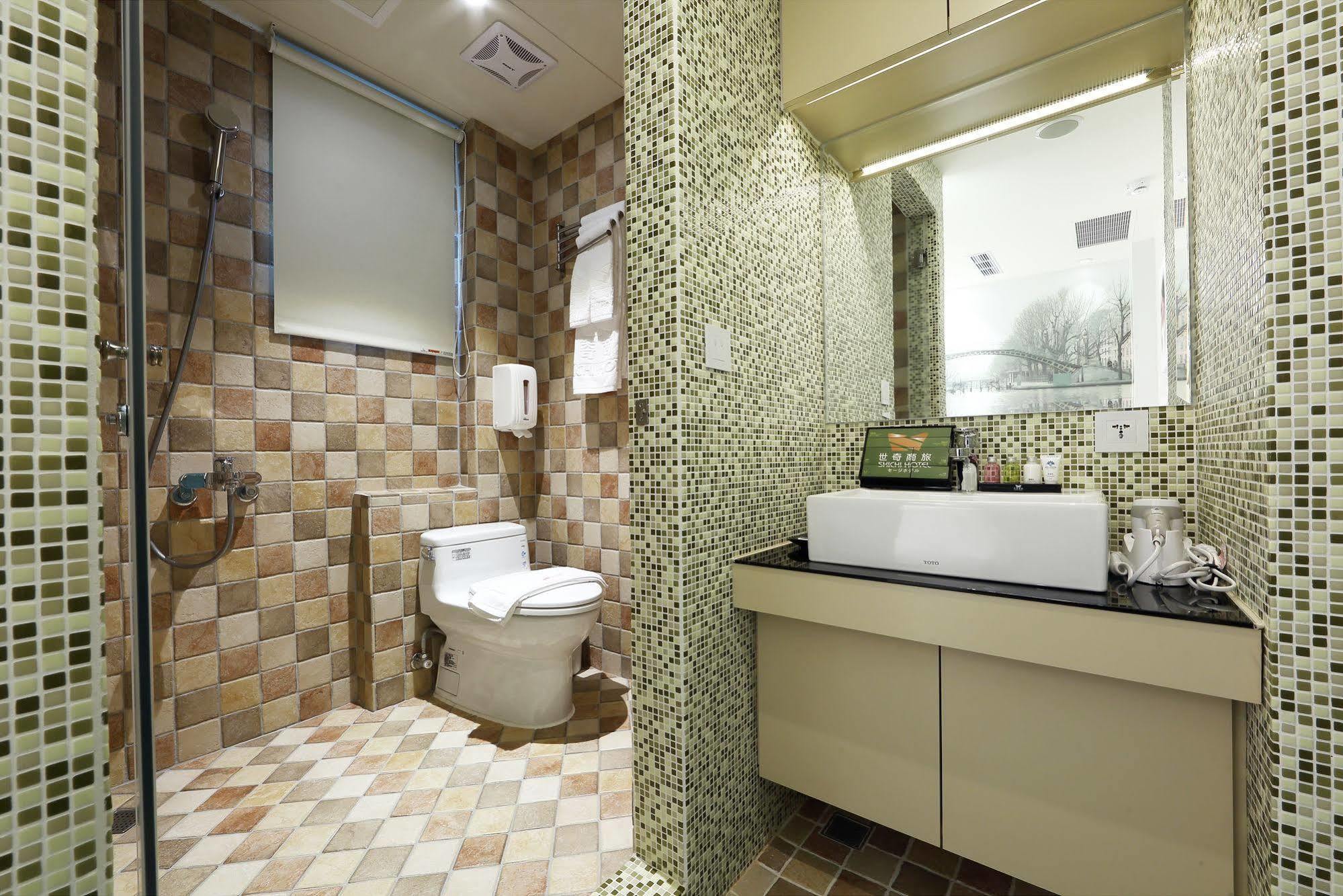 Shichi Hotel Kaohsiung Dış mekan fotoğraf