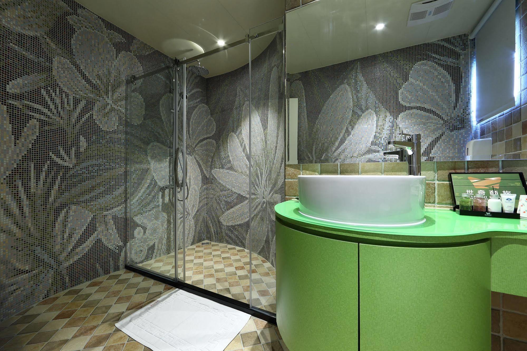 Shichi Hotel Kaohsiung Dış mekan fotoğraf