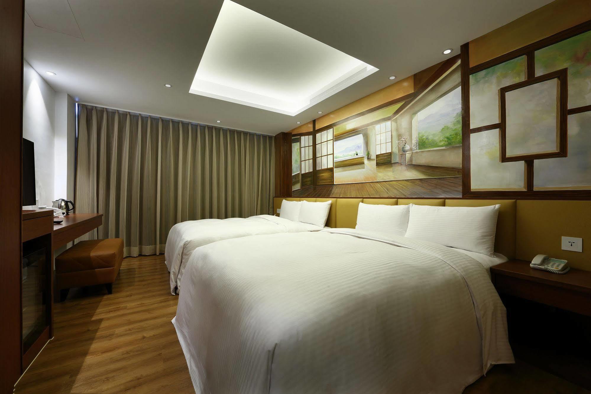 Shichi Hotel Kaohsiung Dış mekan fotoğraf