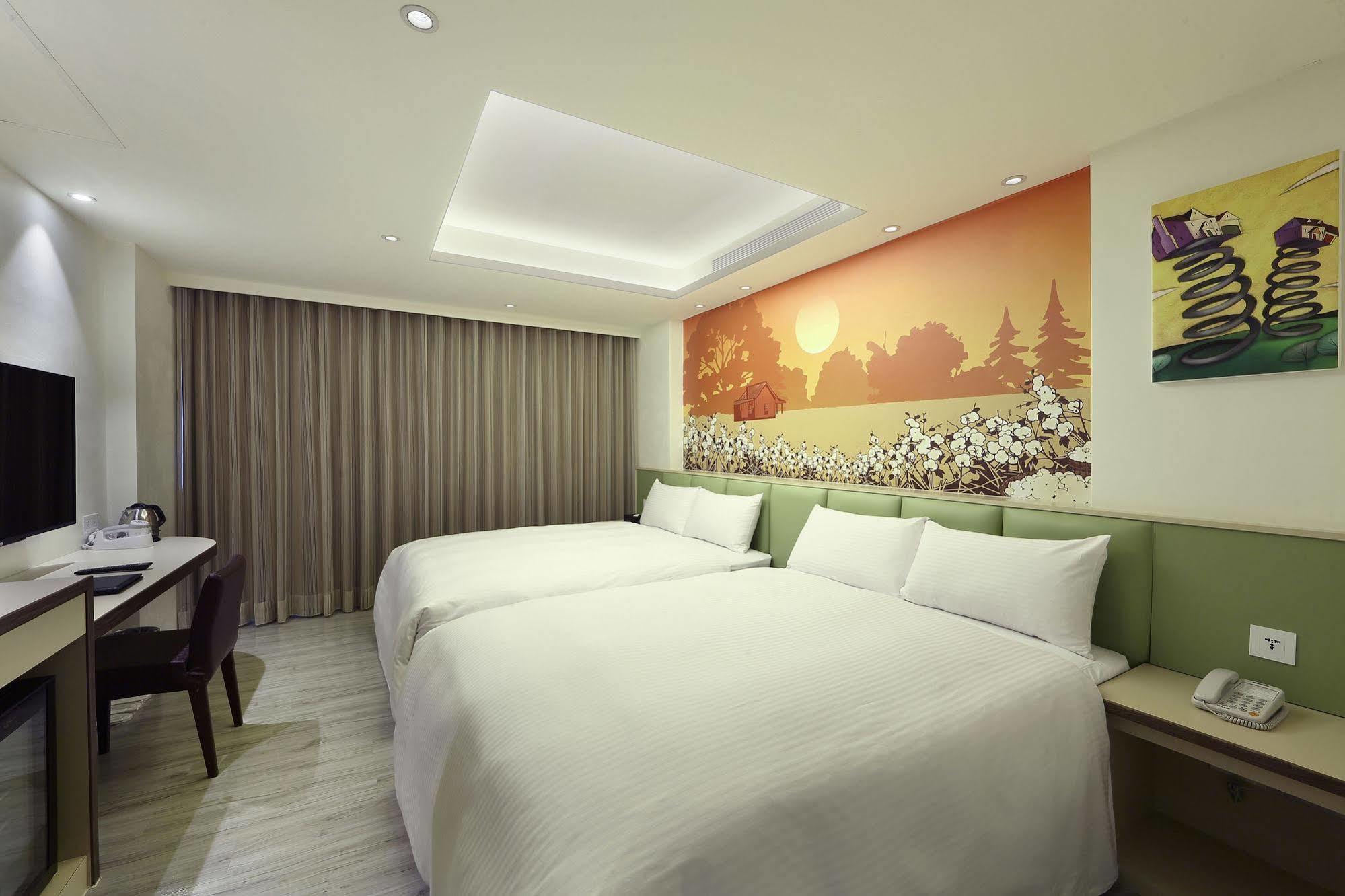 Shichi Hotel Kaohsiung Dış mekan fotoğraf