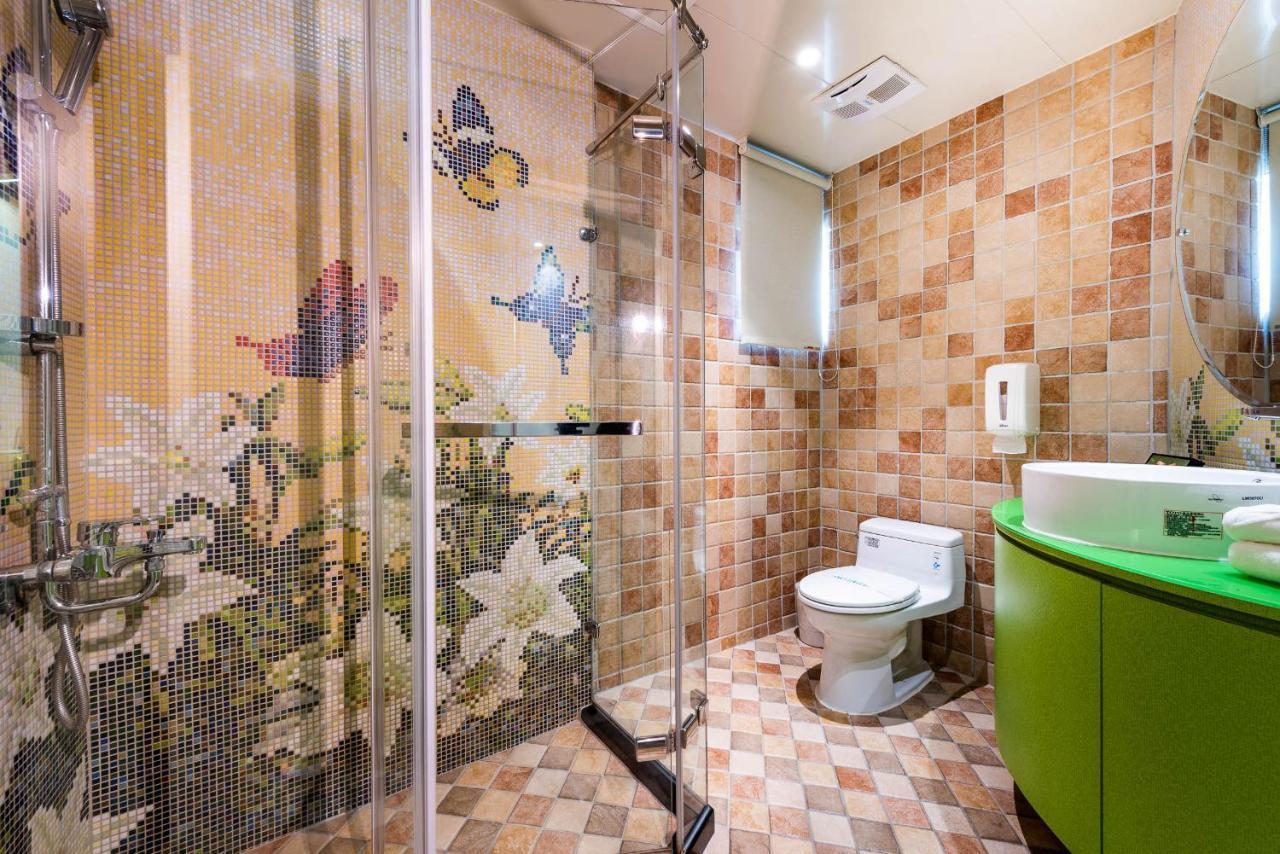 Shichi Hotel Kaohsiung Dış mekan fotoğraf