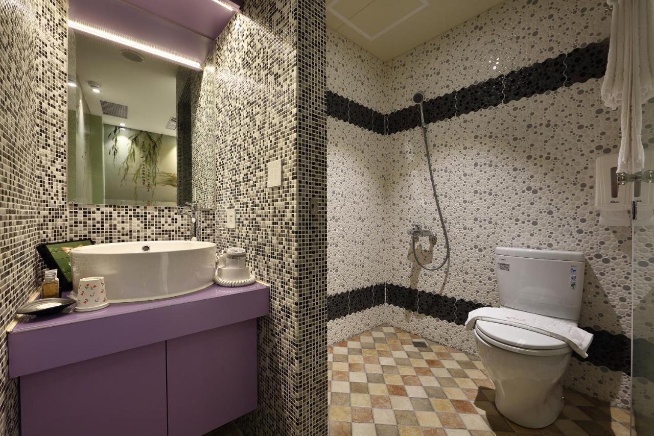 Shichi Hotel Kaohsiung Dış mekan fotoğraf