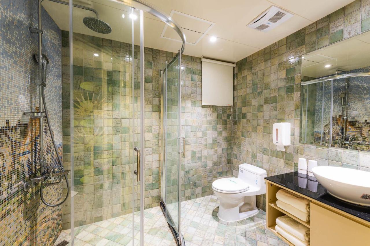 Shichi Hotel Kaohsiung Dış mekan fotoğraf